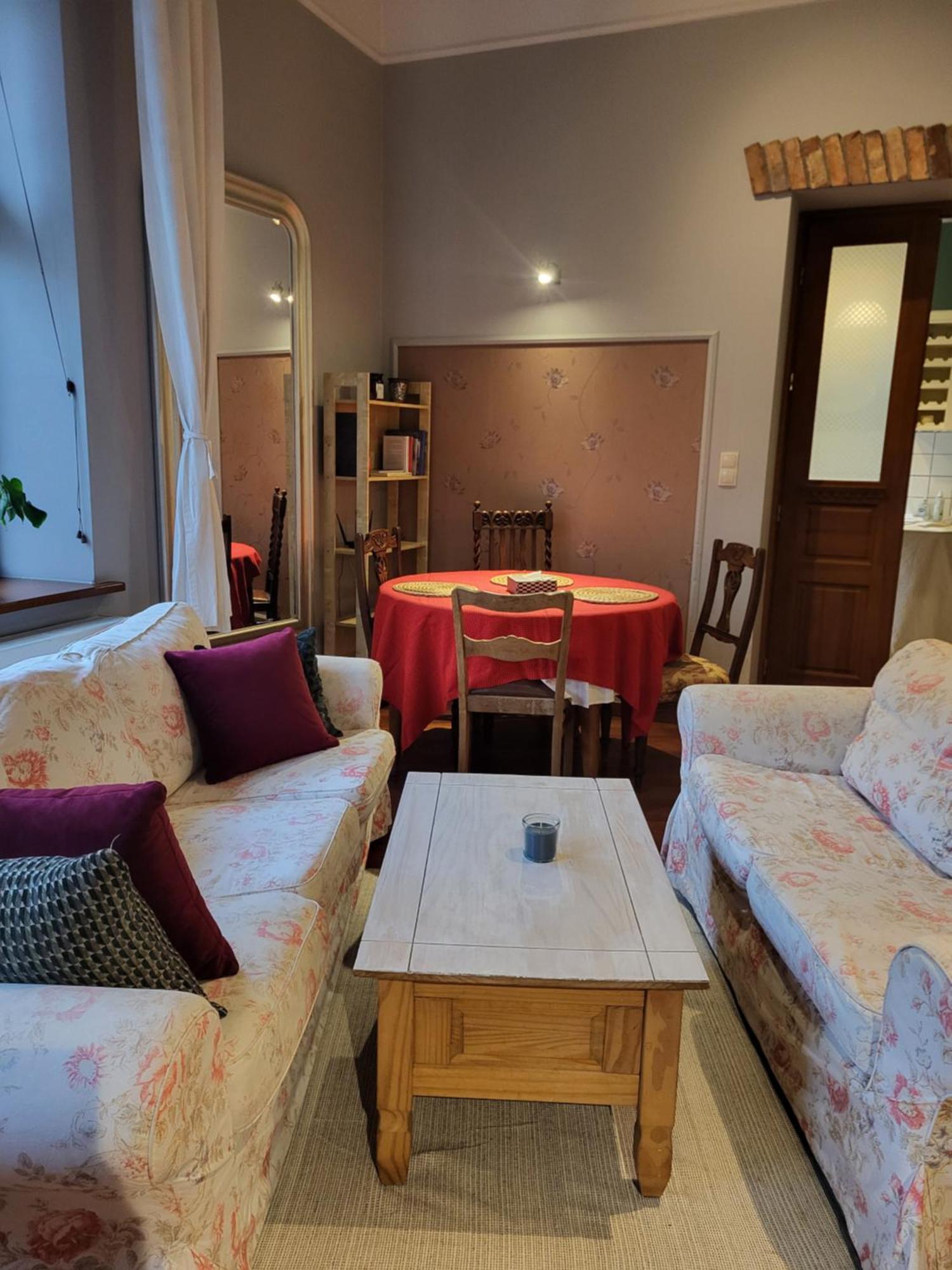 Charlotte Apartment Тарнов Екстериор снимка